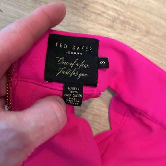 Ted Baker London Torryia Ruffle magenta dress with pockets Size 3/US 8 - Picture 9 of 15